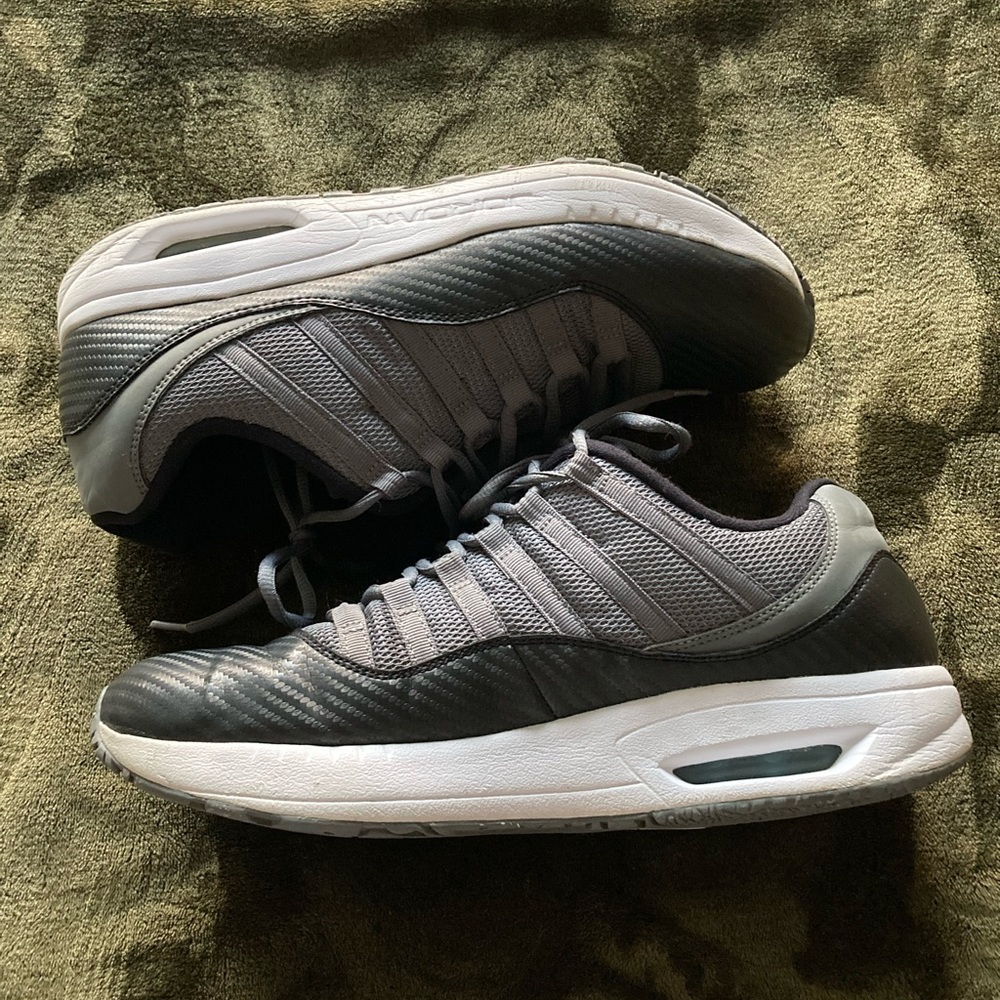 Air Jordan CMFT 11